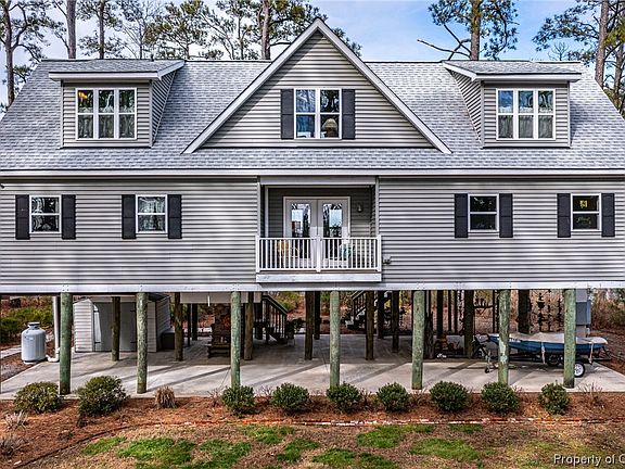 2nd image of 470 Brightwaters Dr
