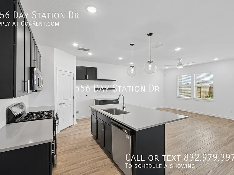 556 Day Station Dr — Photo 9