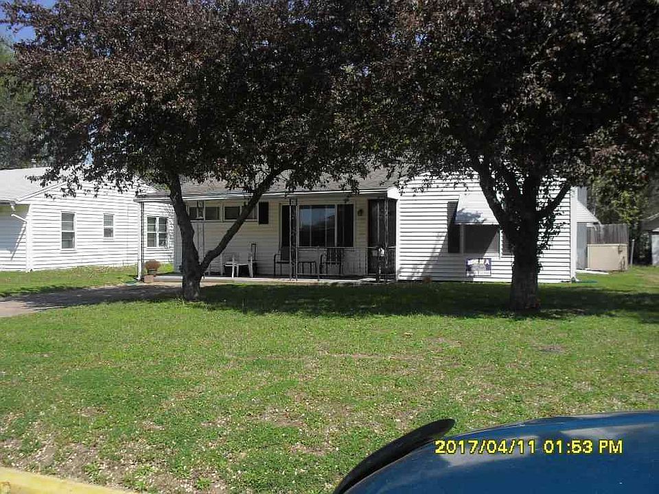 1st image of 1204 N 10th St
