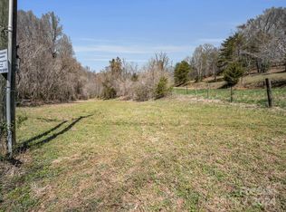 1743 Goose Creek Rd, Marion, NC 28752