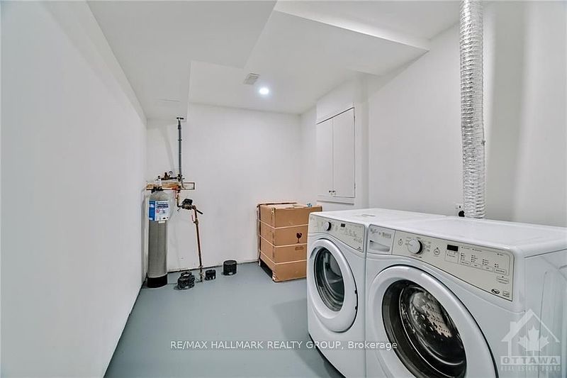 Ottawa Apartment for rent - 2 Bedrooms — photo 11