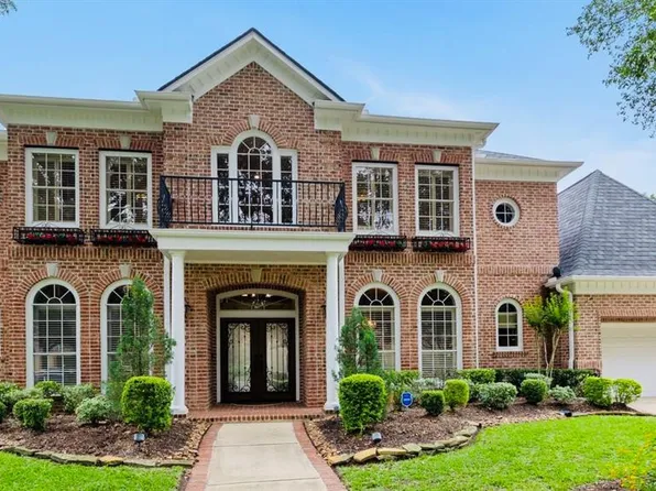 4918 Menlo Park Drive, Sugar Land, TX 77479