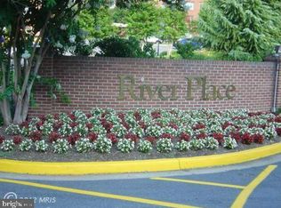 1021 Arlington Blvd APT 233, Arlington, VA 22209