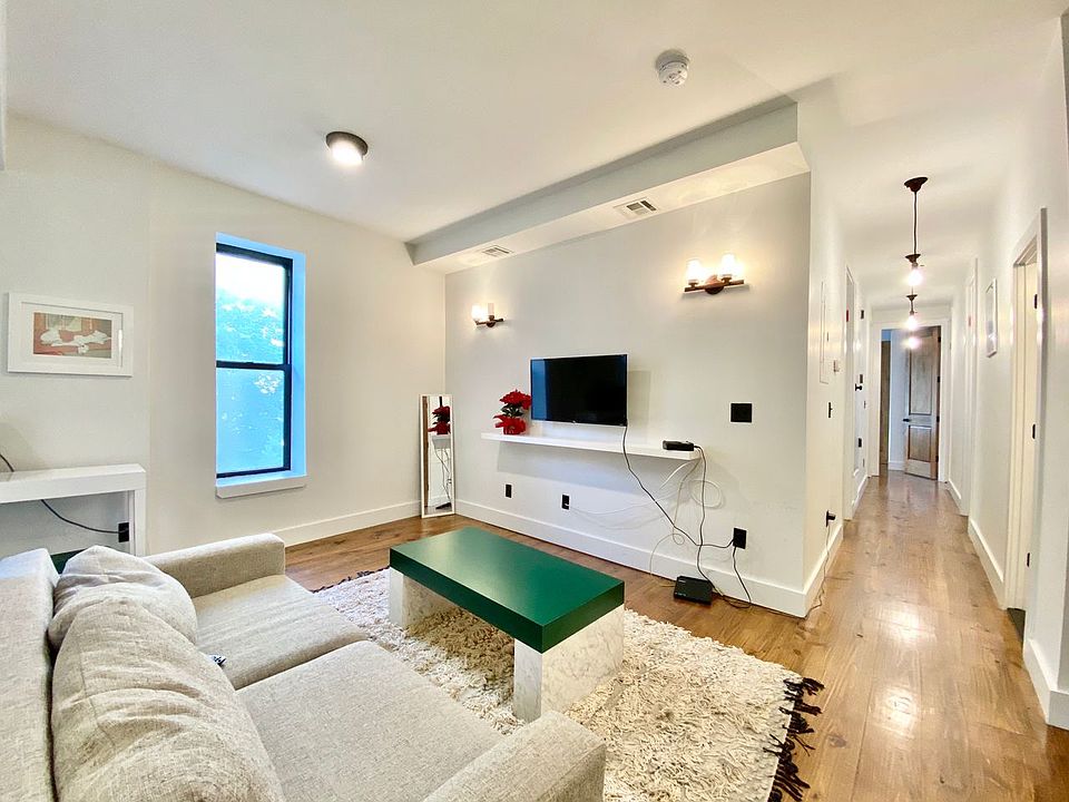 1st image of 80 New York Ave APT 4