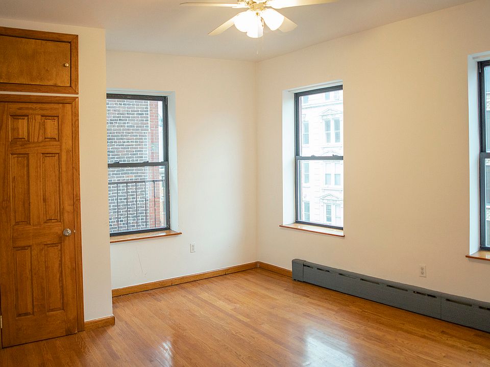 1st image of 117 2nd Ave APT 4