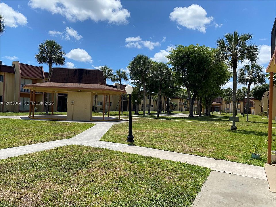 1st image of 2840 NW 55th Ave APT 2D