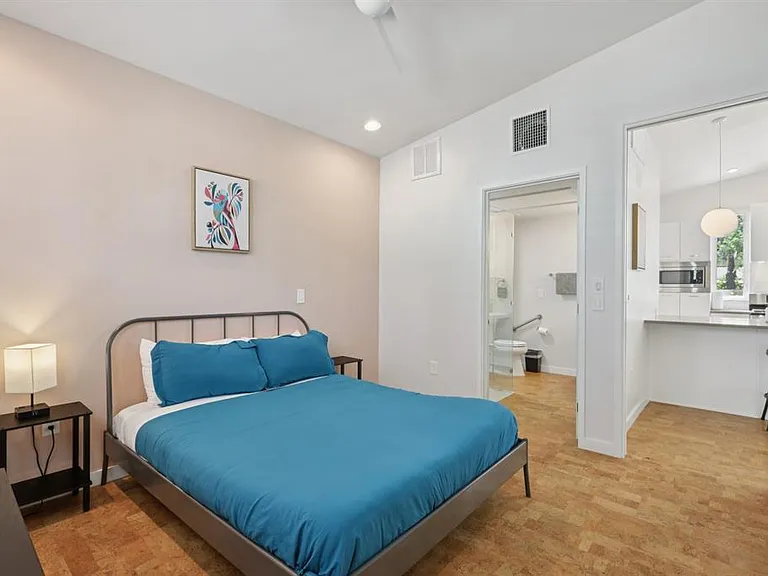 3901 Cherrywood Rd #B — Photo 20