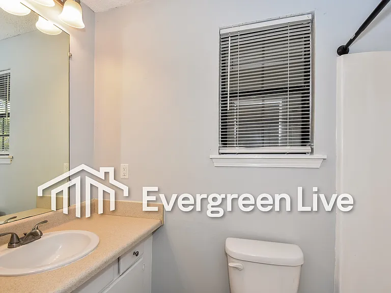 2205 Bedford Way — Photo 12