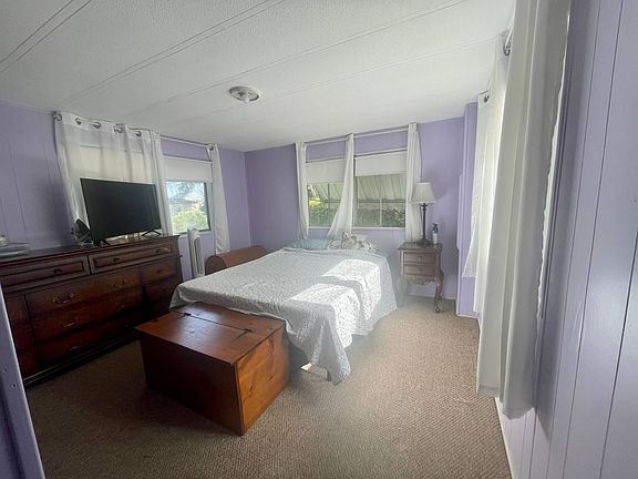 3rd image of 76 Ann Way