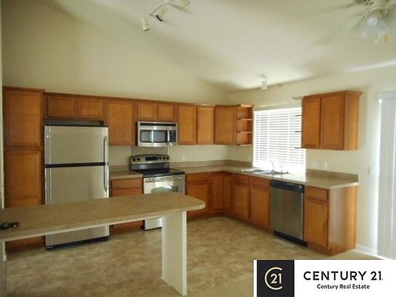 2nd image of 7307 Braun St
