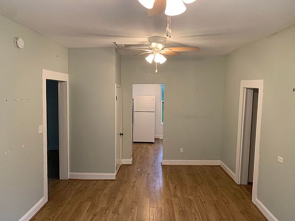3rd image of 108 Rush St