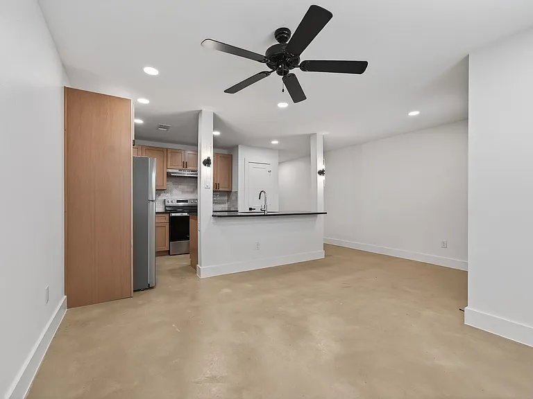 3206 Sayle St #B — Photo 3