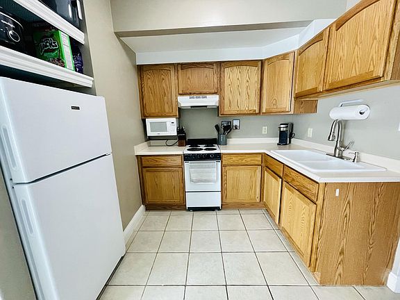5th image of 1707 Alder Dr