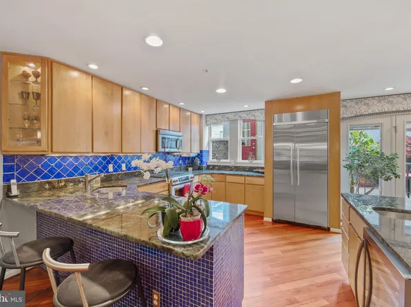 635 Harvey St, Baltimore, MD 21230