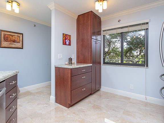 3rd image of 2232 N Cypress Bend Dr APT 306