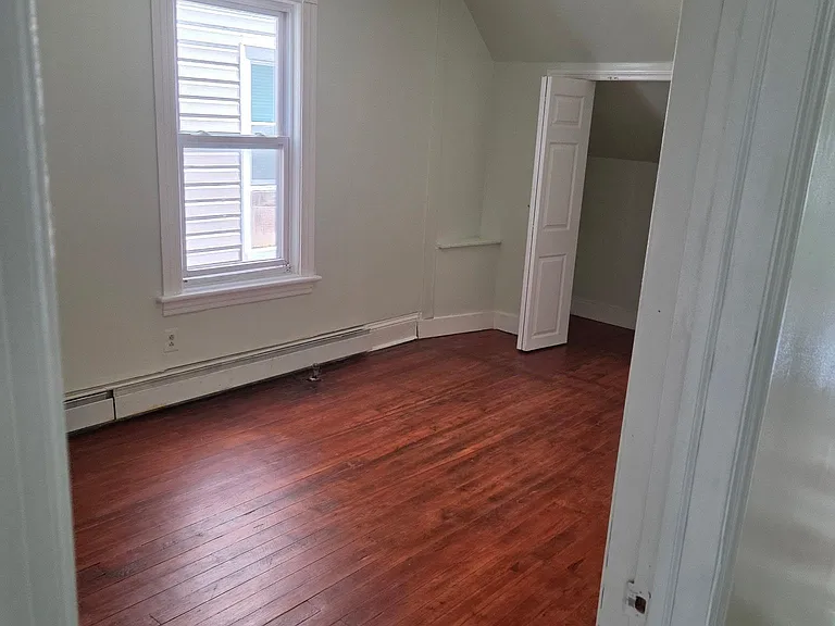 818 Madison Ave #3 — Photo 4