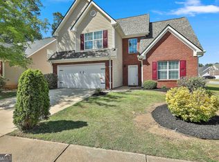 6 Belmont Park Dr, Newnan, GA 30263