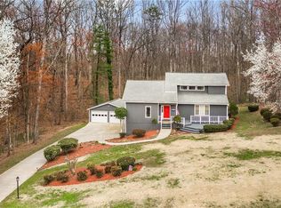 222 Windsor Park Dr, Dobson, NC 27017