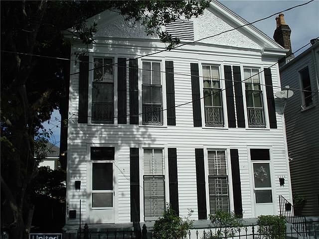 1st image of 4425 1/2 Laurel St