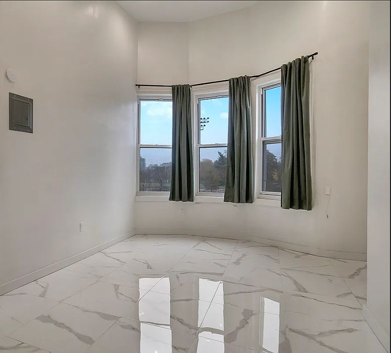 2nd image of 623 Union Ave #1R