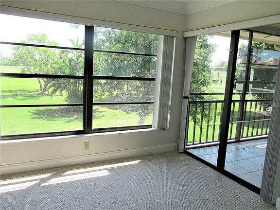 5th image of 6210 Sun Blvd APT 203
