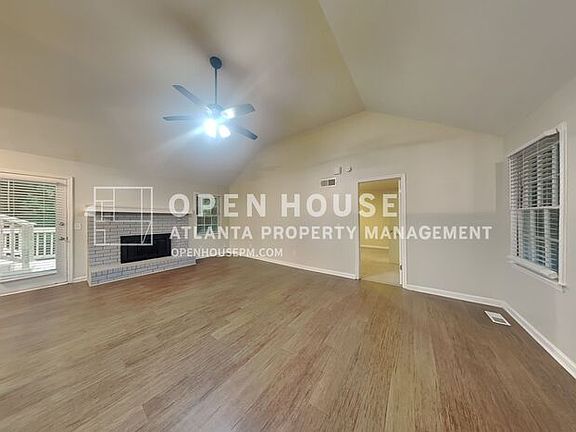 5th image of 1104 Canterbury Ln