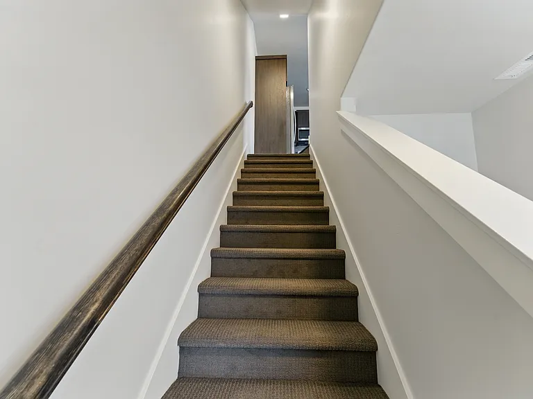 20594 SE Nina Ave — Photo 25