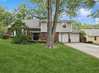 6016 W 89th Ter, Overland Park, KS 66207