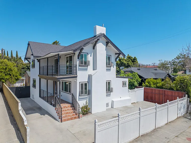 1206 Tamarind Ave — Photo 41