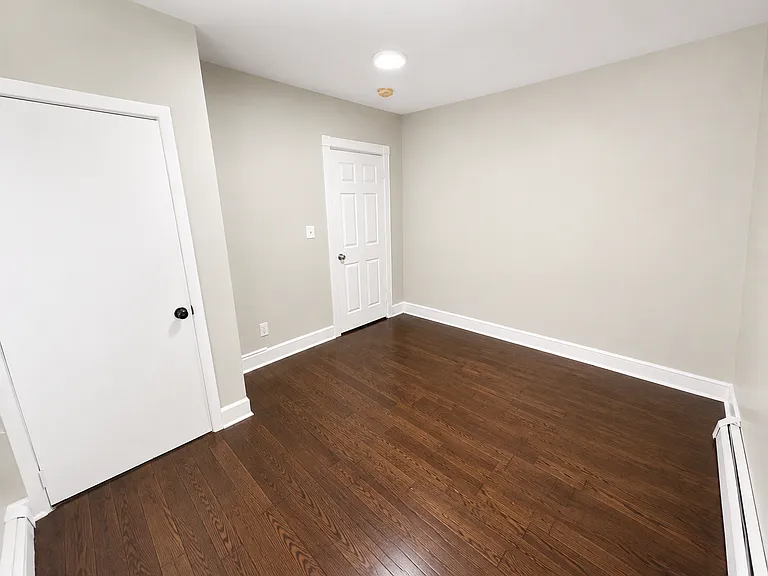 6-8 Ricord St #2 — Photo 11