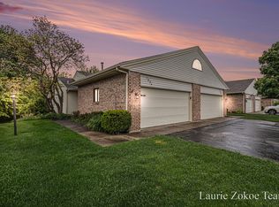 1094 Amberwood West Dr SW, Byron Center, MI 49315
