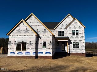 110 Firefly Ln, Youngsville, NC 27596