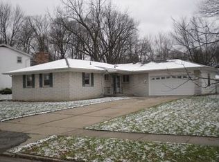 2614 S Deerfield Ave, Lansing, MI