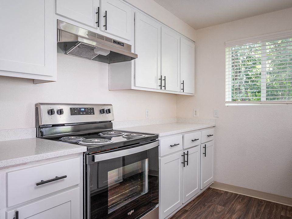 Main Street Village | Kitchen