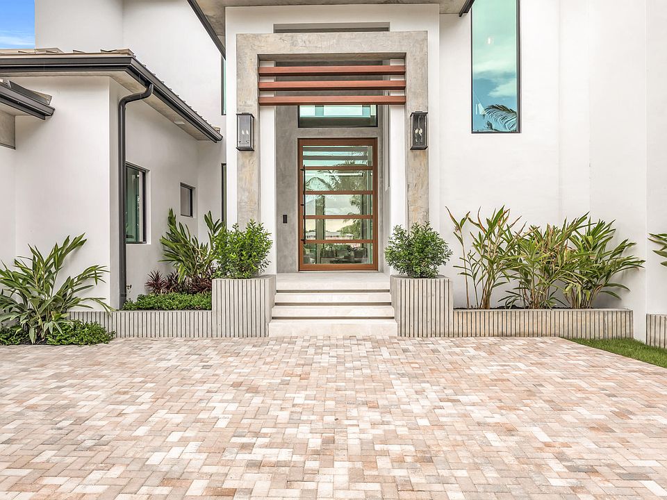 19175 W Riverside Drive, Tequesta, FL 33469 | MLS #B26046431 | Zillow