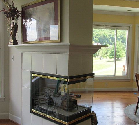 3rd image of 4136 Plantation Dr