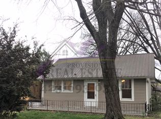 575 2nd St NW #B, Cleveland, TN 37311