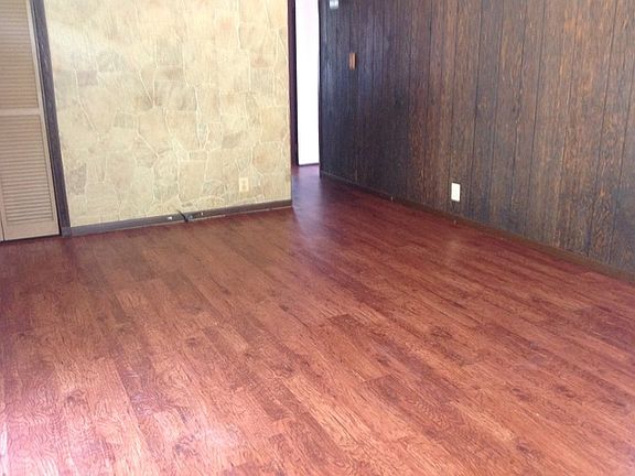 2nd image of 1008 Brentwood Dr