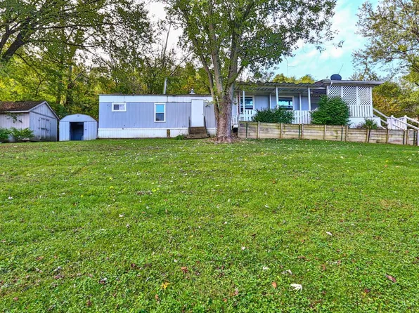 5418 French Ave, Cleves, OH 45002