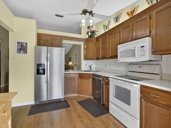 2641 Gately Drive W #102, West Palm Beach, FL 33415