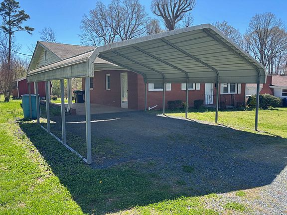 3rd image of 344 Hall Dr