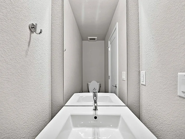 5355 W 12th Ave — Photo 58