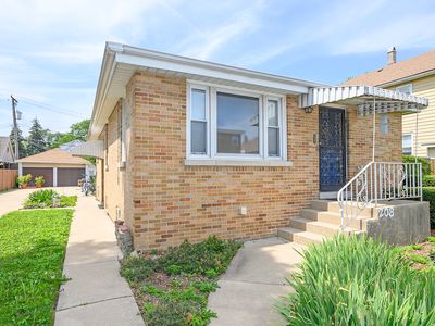 208 27th Ave, Bellwood, IL, 60104