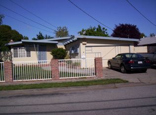 2551 Gloria Way, East Palo Alto, CA 94303