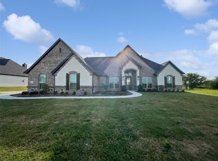 138 Coalson Xing, Azle, TX 76020