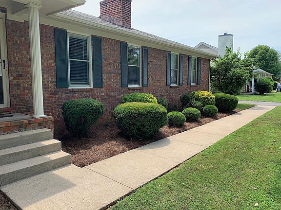 4th image of 2333 Miranda Dr