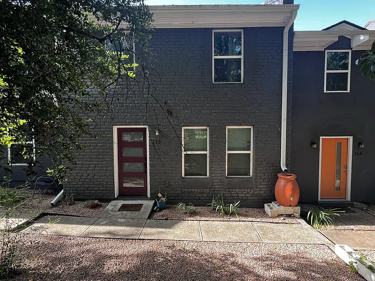 6211 Manor Rd #115 — Photo 3