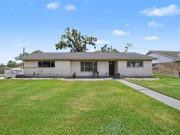 8330 Springtime Ln, Houston, TX 77075