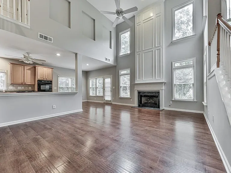 408 Sixes Dr — Photo 18
