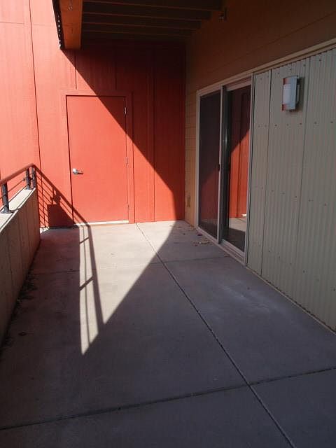 1st image of 2101 Dearborn Ave Unit 15